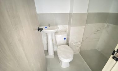 Casa de dos pisos en venta en Mi Refugio Montería: 4 habitaciones, patio amplio y zona de alto crecimiento