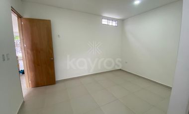 Casa esquinera amplia en el barrio 6 de marzo  Montería, con buena distribución