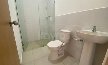 Casa esquinera amplia en el barrio 6 de marzo  Montería, con buena distribución