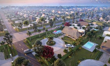 Casas campestres con piscina gimnasio y seguridad en Montería