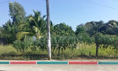 Oportunidad de inversión en San Roque, Sahagún: Lote amplio de 808 m² en zona de crecimiento y alta valorización