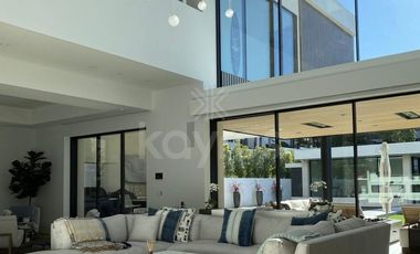 Hermosa Casa Esquinera para estrenar en Condominio Picacho - Montería