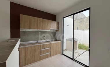 Casa nueva en Vallejo con acabados cerca a la olímpica