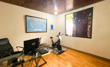 Vive en el Corazón de Montería: Casa Esquinera con Patio y Terraza