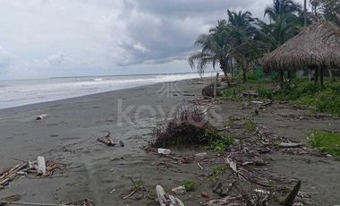 Gran oportunidad: Terreno en venta con acceso directo al mar y carretera en San Bernardo