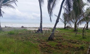 Gran oportunidad: Terreno en venta con acceso directo al mar y carretera en San Bernardo