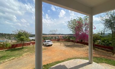 Escápate a la naturaleza: Amplia casa finca con kiosco y todos los servicios