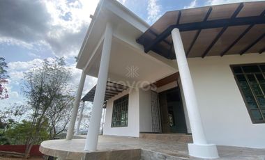 Escápate a la naturaleza: Amplia casa finca con kiosco y todos los servicios