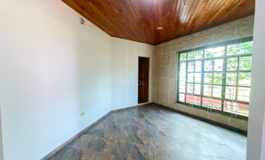 Escápate a la naturaleza: Amplia casa finca con kiosco y todos los servicios