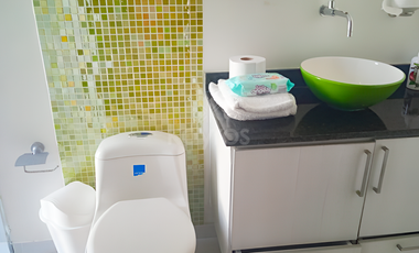 Hermoso apartamento en Coveña: 3 habitaciones, parqueadero y piscina en Primera Ensenada