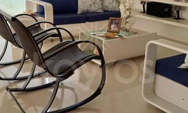 Hermoso apartamento en Coveña: 3 habitaciones, parqueadero y piscina en Primera Ensenada