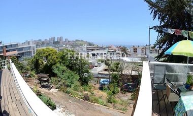 Emiliano Figueroa, Reñaca. Terreno con insuperable ubicación y vista al mar.