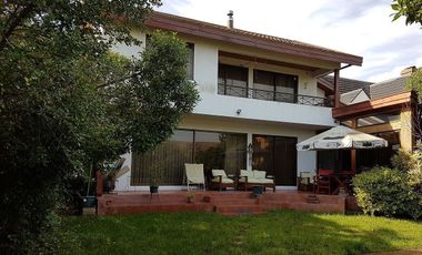 Arriendo Amplia y Cómoda Casa en Bosques de Montemar, Concón