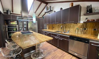 Espectacular casa de lujo en venta en Sindamanoy, Chía