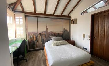 Arriendo - Espectacular casa de lujo en Sindamanoy, Chía