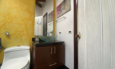 Arriendo - Espectacular casa de lujo en Sindamanoy, Chía