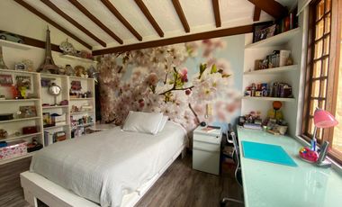 Arriendo - Espectacular casa de lujo en Sindamanoy, Chía