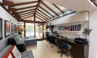 Arriendo - Espectacular casa de lujo en Sindamanoy, Chía