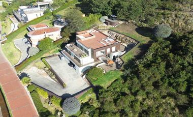 En venta Casa de lujo en Parcelación Aposentos