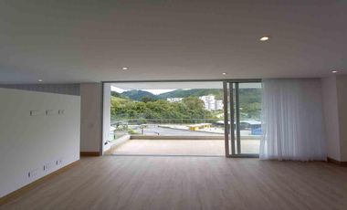 APARTAESTUDIO EN ARRIENDO EN AV ALBERTO MENDOZA/MANIZALES