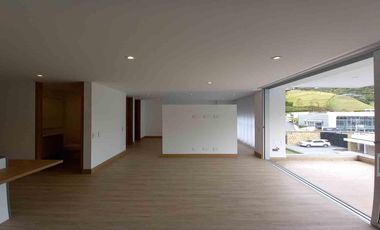 APARTAESTUDIO EN ARRIENDO EN AV ALBERTO MENDOZA/MANIZALES