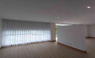 APARTAESTUDIO EN ARRIENDO EN AV ALBERTO MENDOZA/MANIZALES