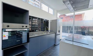 ARRIENDO DEPARTAMENTO EN LA FLORIDA CON ESTACIONAMIENTO