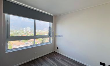 ARRIENDO DEPARTAMENTO EN LA FLORIDA CON ESTACIONAMIENTO