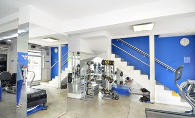 Olivos,Oportunidad Única! Venta de Local Comercial  en Esquina. Inmejorable Visibilidad