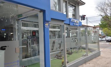 Olivos,Oportunidad Única! Venta de Local Comercial  en Esquina. Inmejorable Visibilidad