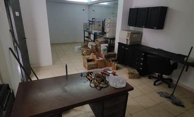 LOCAL EN ALQUILER. 122 MTS. SOTANO Y PATIO. APTO TODO RUBRO. AV. JUAN B. JUSTO 3800. PATERNAL