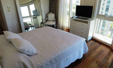 Alquiler 4 ambientes con dependencia. Amoblado. CHATEAU Puerto Madero. 2 cocheras.