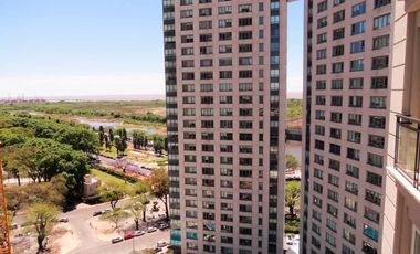 Alquiler 4 ambientes con dependencia. Amoblado. CHATEAU Puerto Madero. 2 cocheras.