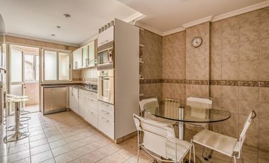 RETASADO! Venta - Departamento en Belgrano R 4 ambientes