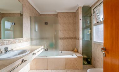 RETASADO! Venta - Departamento en Belgrano R 4 ambientes