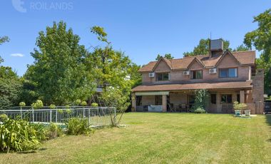 Venta / Alquiler Casa en El Portillo Barrio Cerrado Pilar