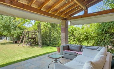 Venta / Alquiler Casa en El Portillo Barrio Cerrado Pilar