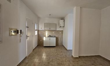 Departamento en Av Belgrano 1100