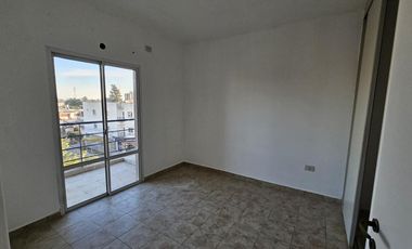 Departamento en Av Belgrano 1100