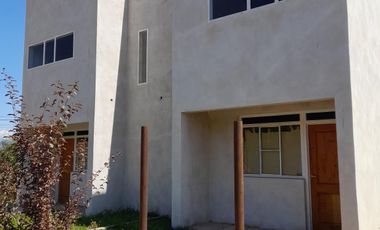 El Bolsón, barrio Arrayanes, casa de 2 dormitorios a estrenar