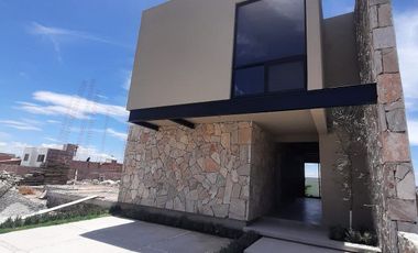 RENTA DE CASA EN VISTA ALTA EN TEQUISQUIAPAN