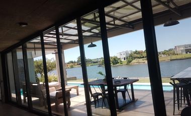 Casa Alquiler Temporario 3 Ambientes Barrio San Sebastián