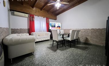 Venta PH 4 ambientes con patio en Wilde