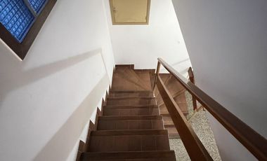 Venta PH 4 ambientes con patio en Wilde