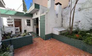 Venta PH 4 ambientes con patio en Wilde