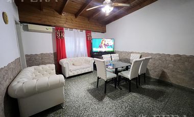 Venta PH 4 ambientes con patio en Wilde