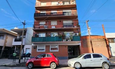Departamento en Alquiler, Lanus