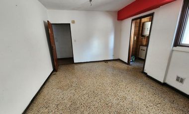 Departamento en Alquiler, Lanus