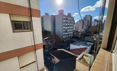 Departamento en Alquiler, Lanus