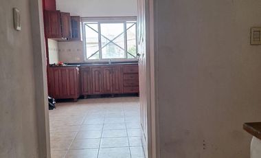 Venta PH - 3 ambientes - al frente - Sin expensas - con Patio - Lanús Este.